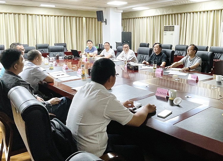 aba5c422-fd22-41e3-ab09-7732192cd271.jpg